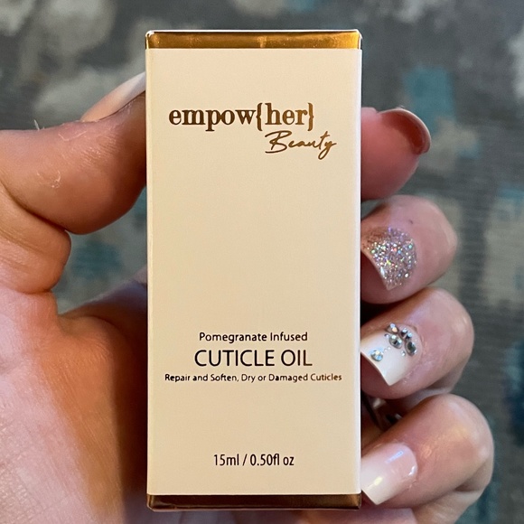 🆕 Empow{her} Beauty Pomegranate Infused Cuticle Oil - Picture 2 of 4